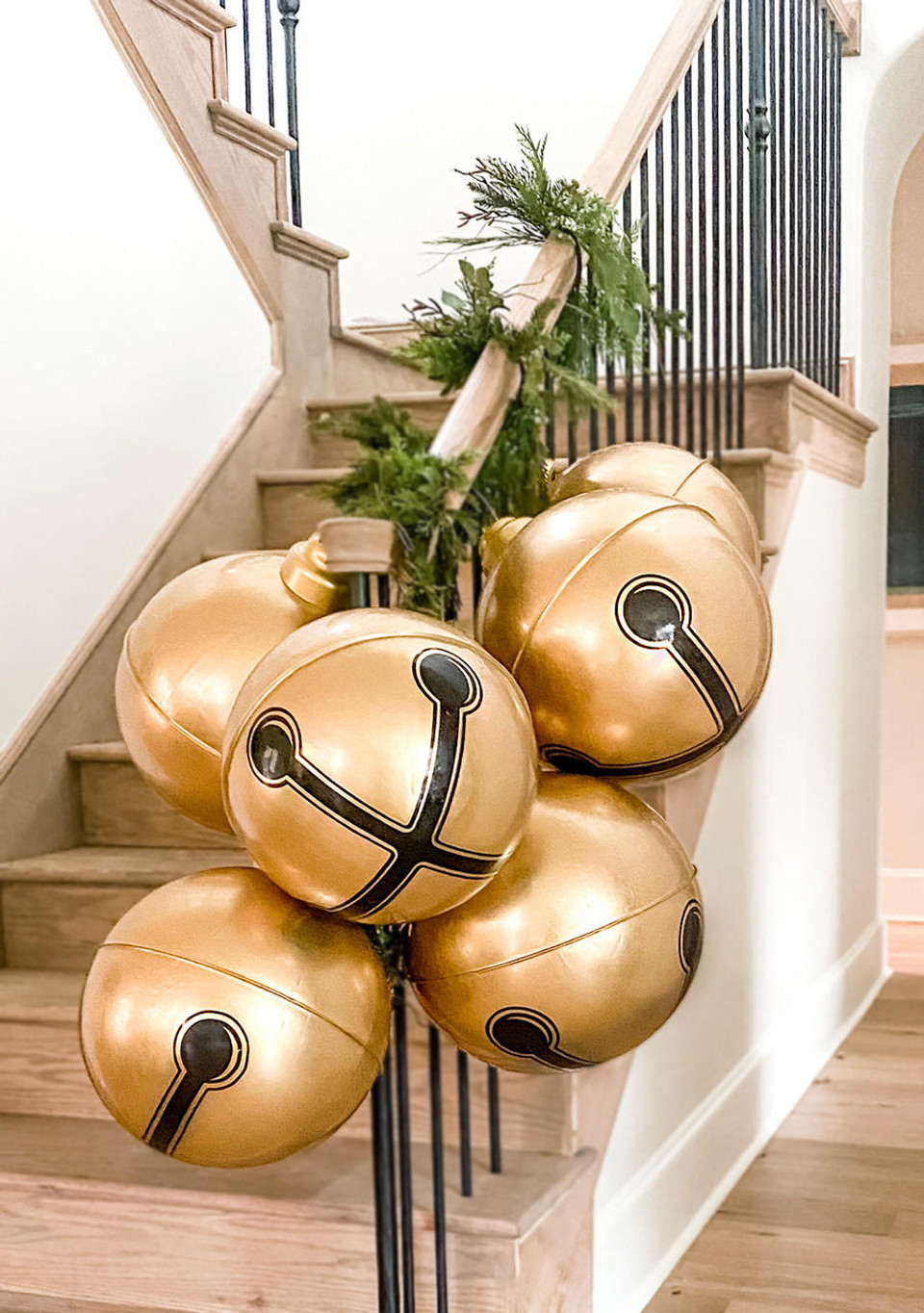 160249 Holiball božićna kugla 76cm zlatni set